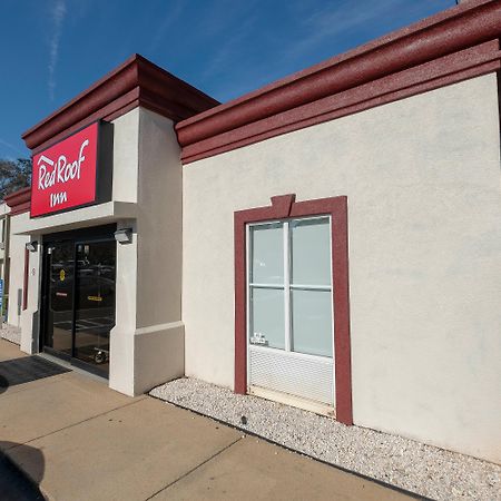 Red Roof Inn Raleigh North-Crabtree Mall-Lenovo Center Bagian luar foto