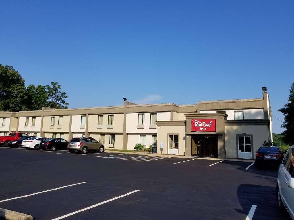 Red Roof Inn Raleigh North-Crabtree Mall-Lenovo Center Bagian luar foto