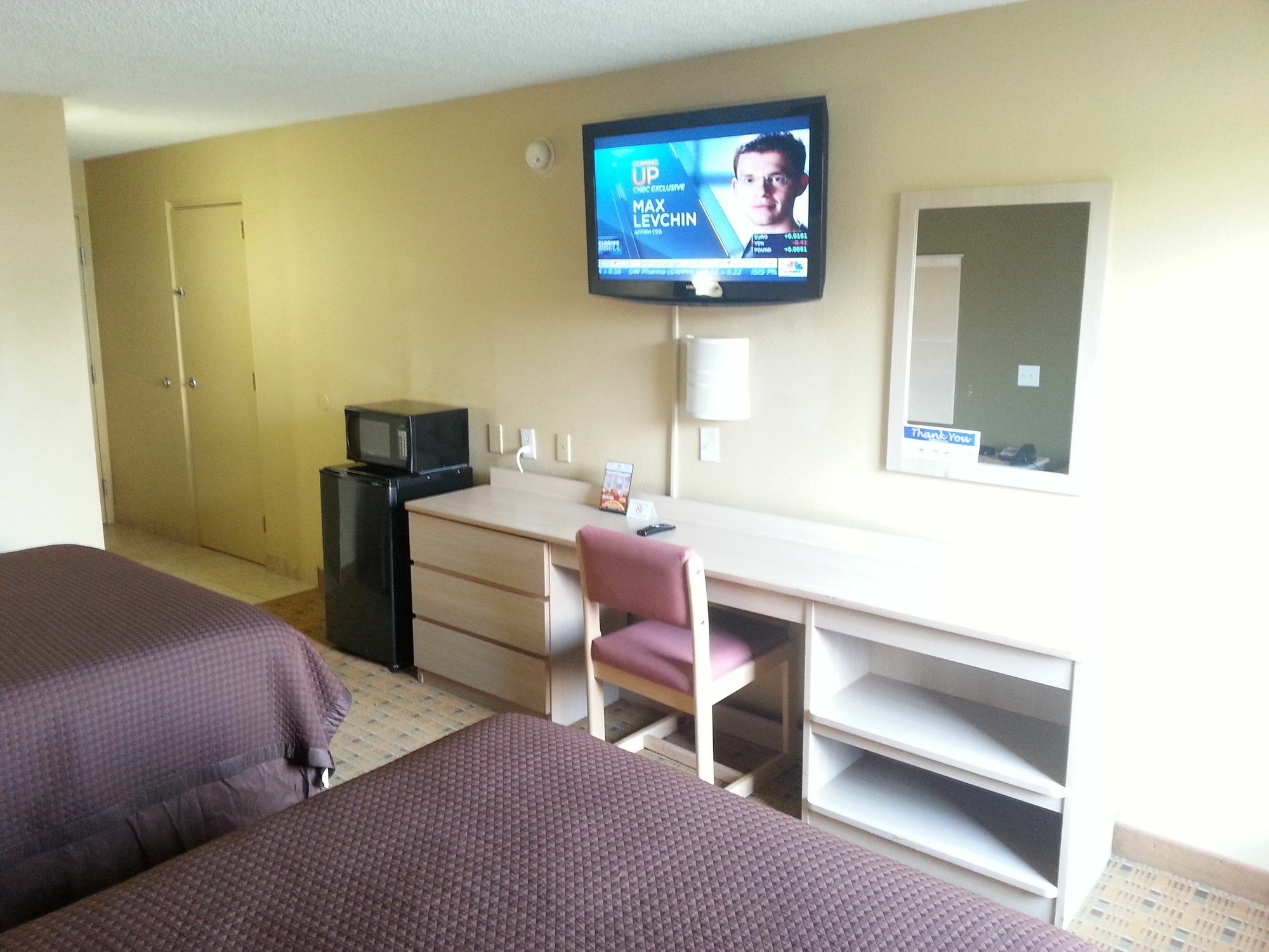 Red Roof Inn Raleigh North-Crabtree Mall-Lenovo Center Bagian luar foto