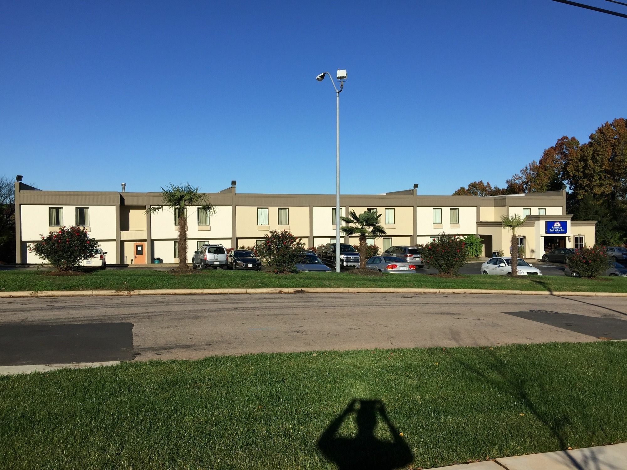 Red Roof Inn Raleigh North-Crabtree Mall-Lenovo Center Bagian luar foto